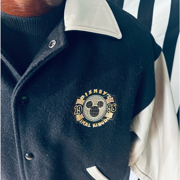 Walt Disney World Vintage Animal Kingdom 1998 Wool & Leather Varsity Jacket - Picture 4 of 6